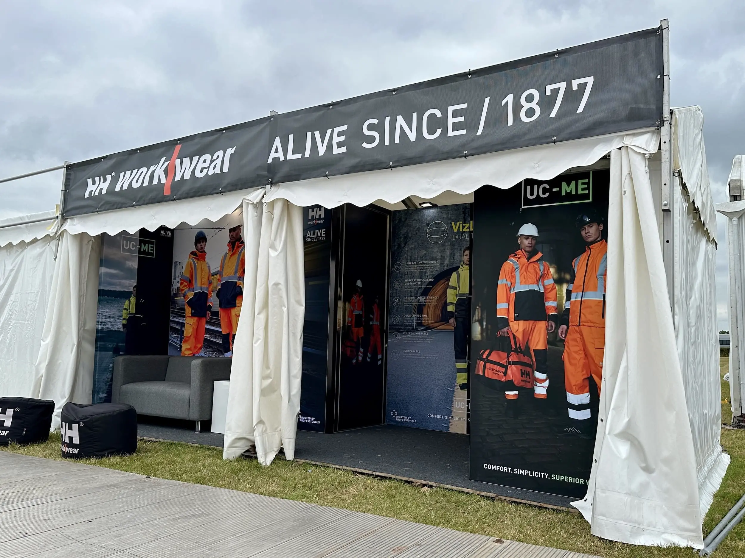 Helly Hansen Workwear Rail Live Exhibition Stand Design - Uncontainable Events & Spaces